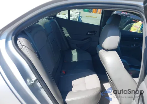 2013 Chevrolet Malibu Eco from USA, damaged, VIN 1G11D5RR2DF110437